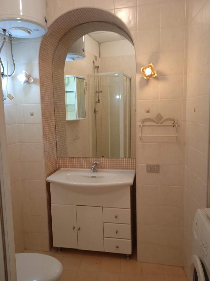Casa Jacaranda Apartment Cagliari Bagian luar foto