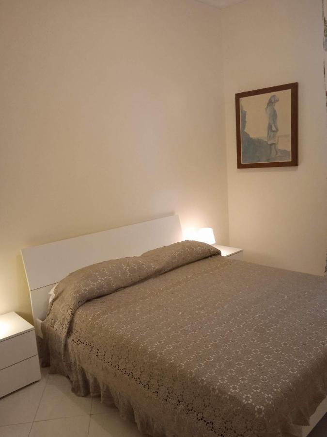 Casa Jacaranda Apartment Cagliari Bagian luar foto